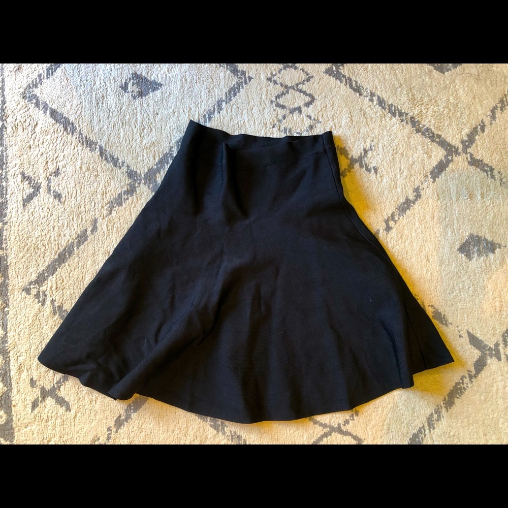 Black BCBG skirt